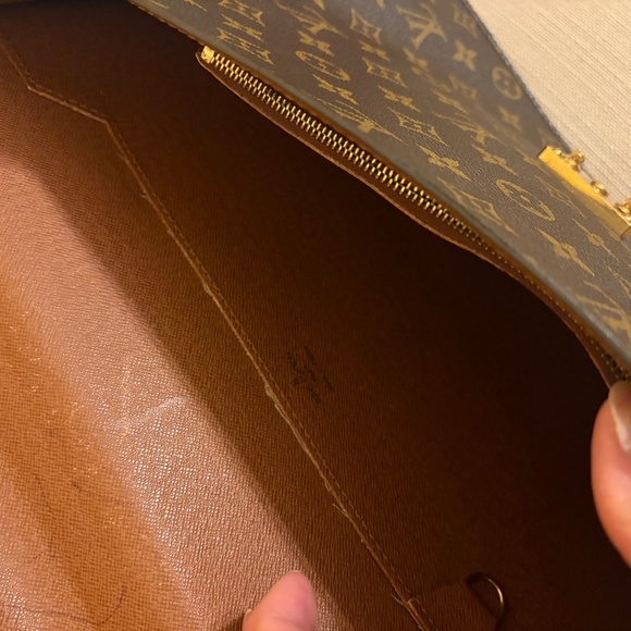 Louis Vuitton women’s briefcase - Picture 6 of 8